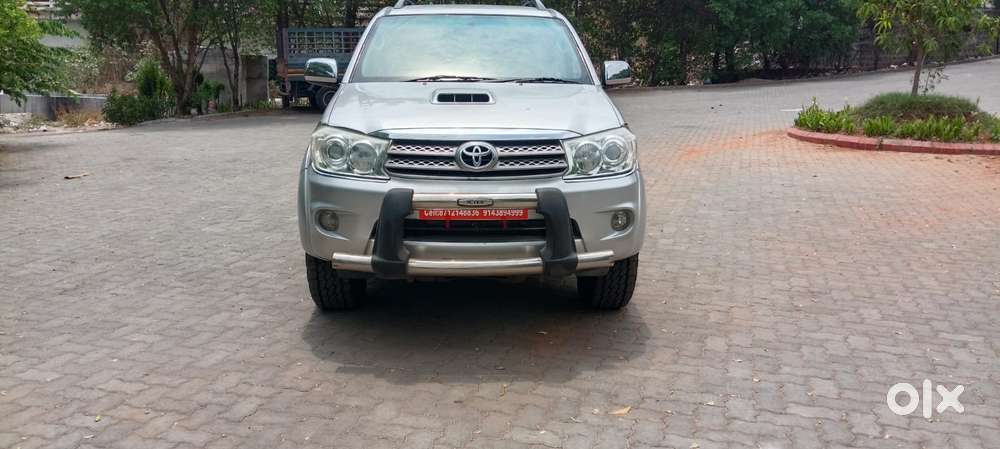 Toyota Fortuner 3.0 4x4 Manual, 2011, Diesel