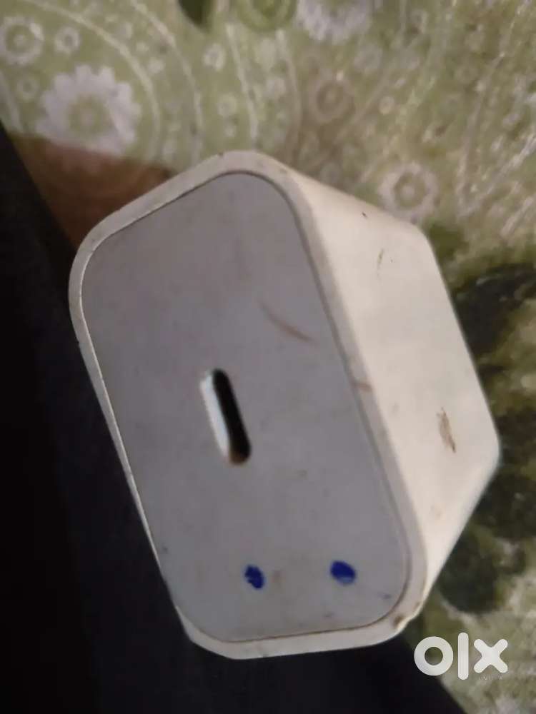 APPLE ADAPTOR