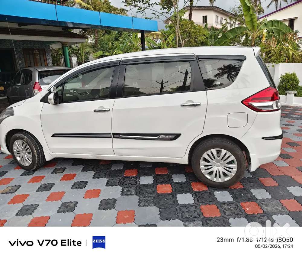 Maruti Suzuki Ertiga 2013 Diesel 160000 Km Driven