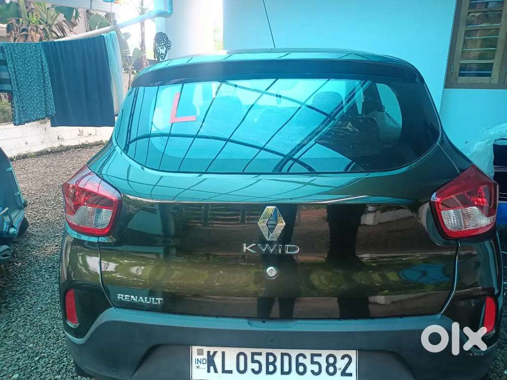 Renault Kwid 2025 Petrol Well Maintained