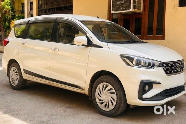 Maruti Suzuki Ertiga 2022 Petrol Well Maintained