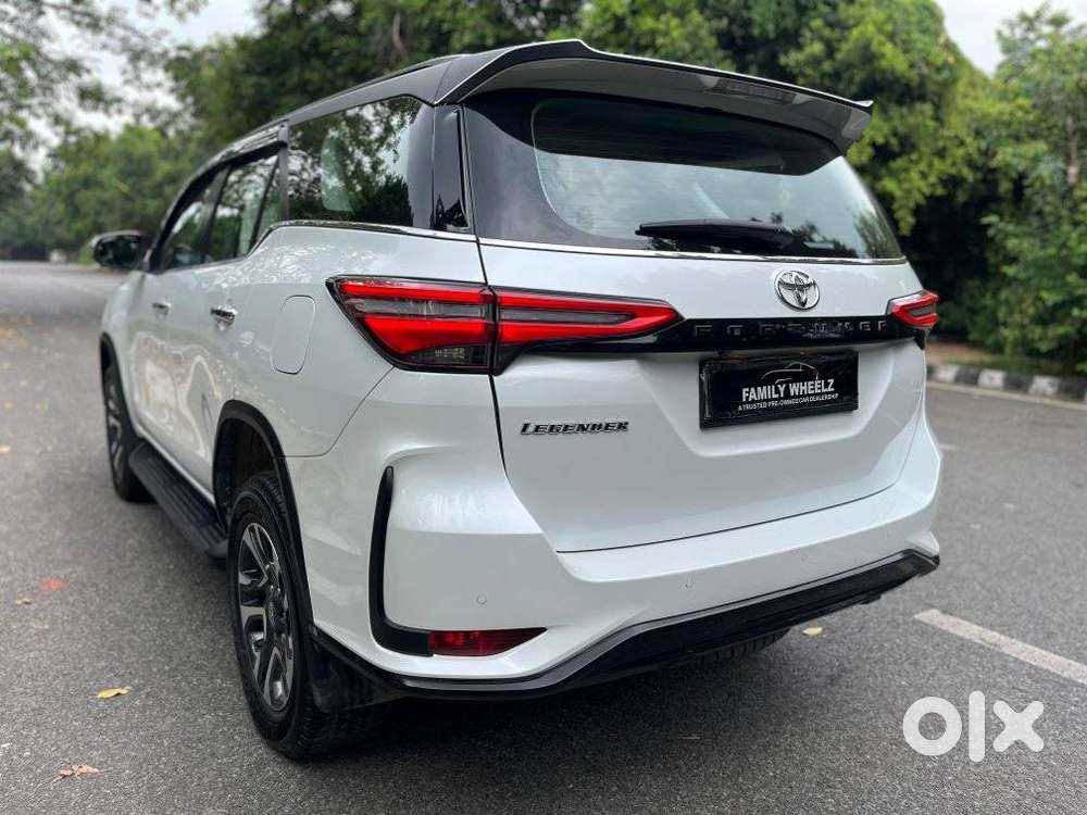 Toyota Fortuner Legender 4x4 At 2.8, 2025, Diesel