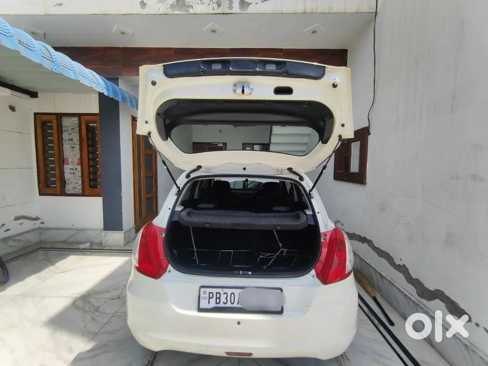 Maruti Suzuki Swift 2015