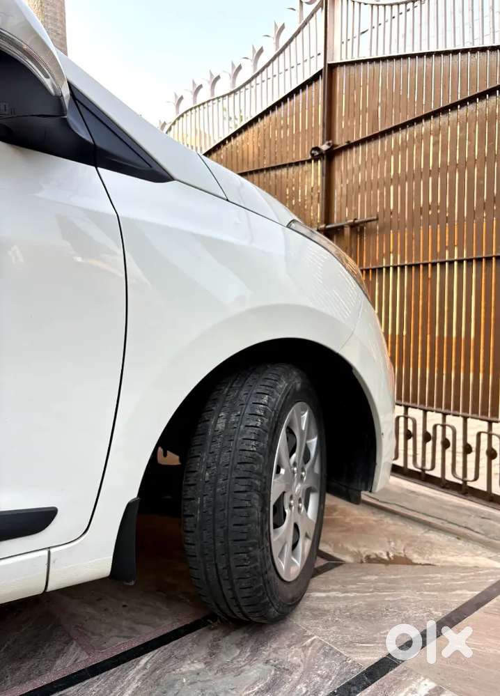 Grand I10 (sportz) Petrol