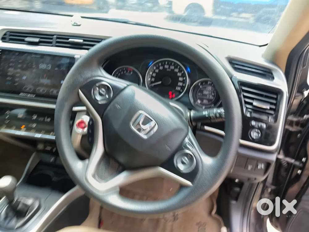 Honda City 1.5 V 5th Gen I-vtec Mt, 2018, Petrol