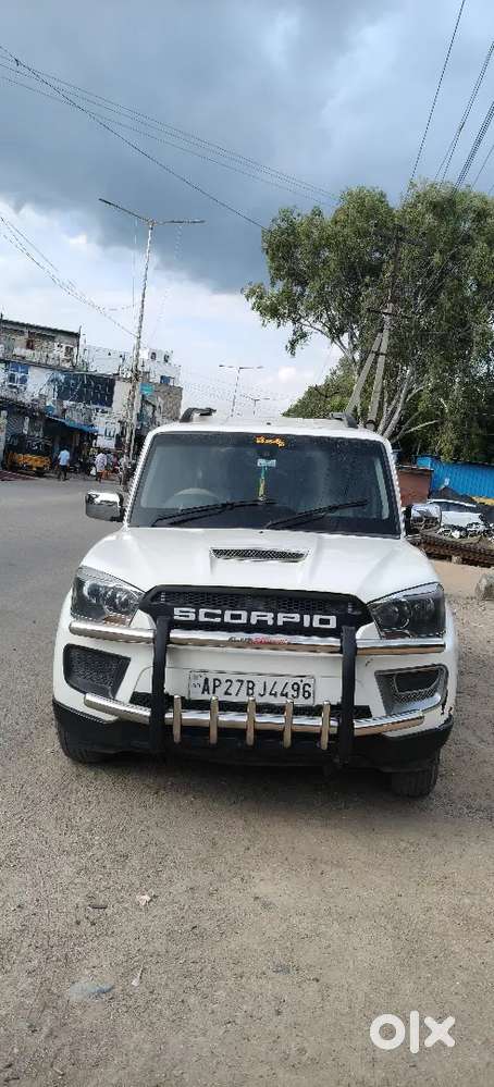 Mahindra Scorpio Diesel 2016