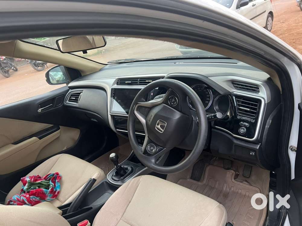 Honda Elevate Petrol 2017 Car