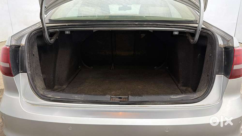 Volkswagen Jetta [ ] 1.4 Trendline Tsi, 2016, Petrol