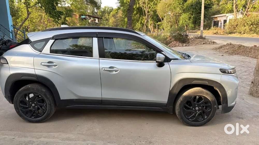 Maruti Suzuki Fronx Delta 2024