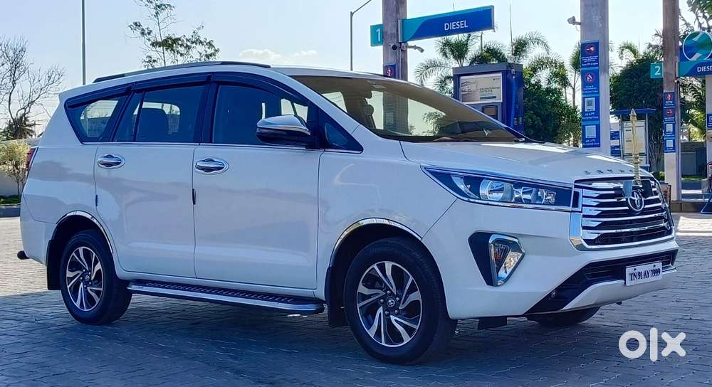 Toyota Innova Crysta