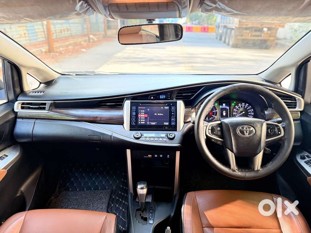 Toyota Innova Crysta 2.8 Zx At, 2017, Diesel