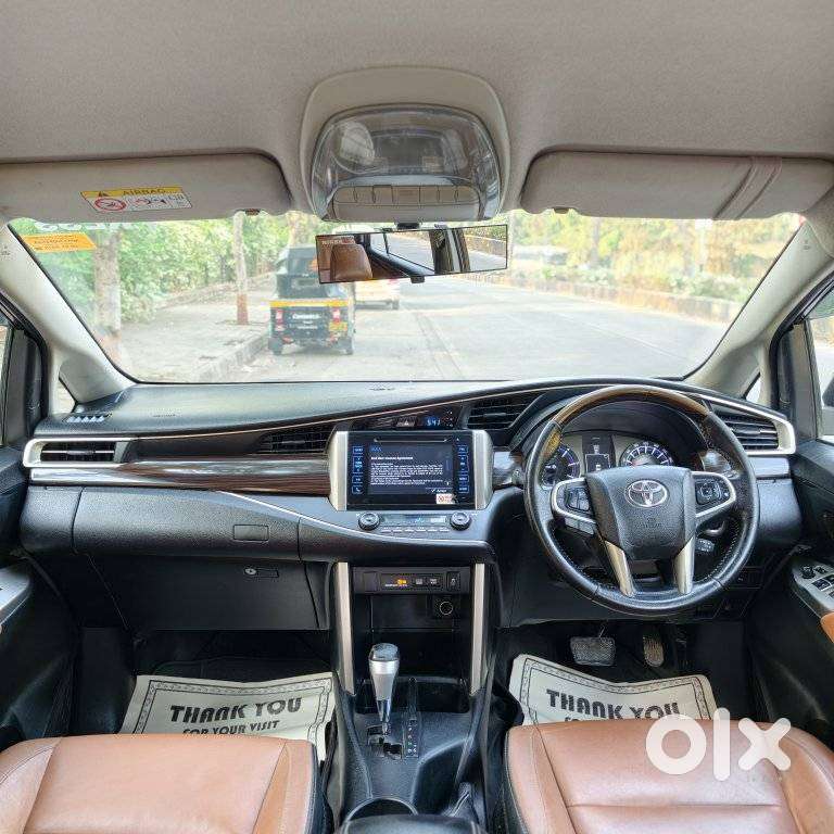 Toyota Innova Crysta