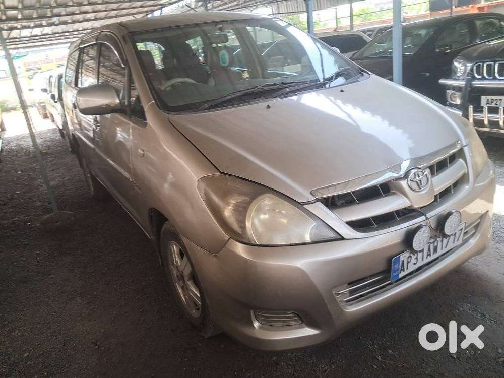 Toyota Innova 2.5 V 7 Str, 2007, Diesel