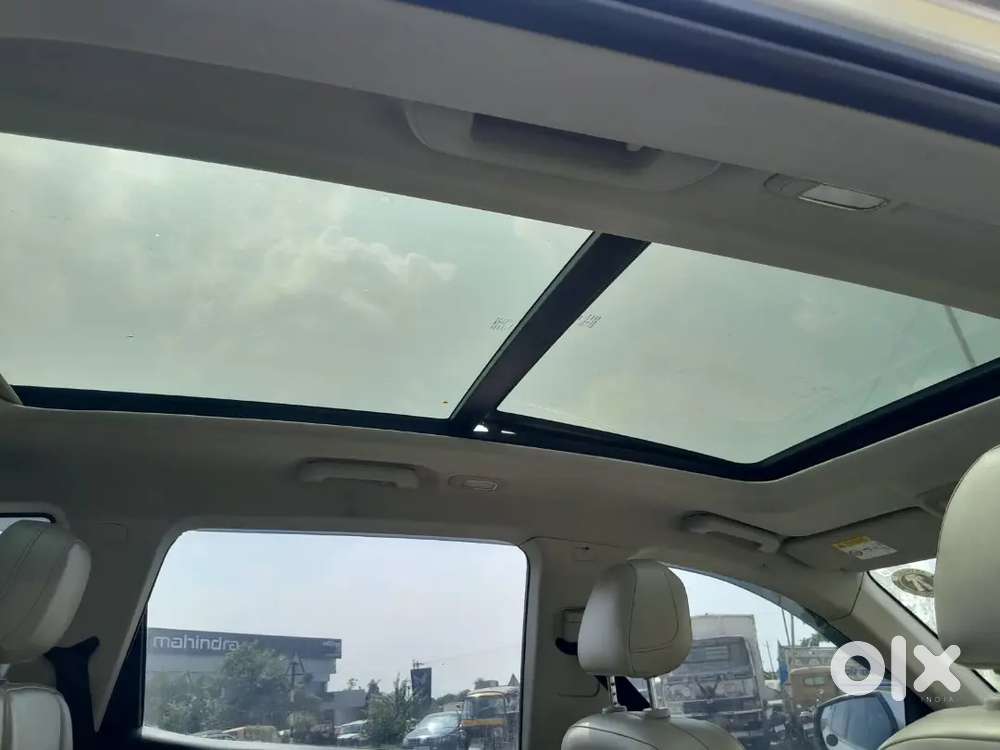 Mahindra Xuv700 2.0 Petrol 2022