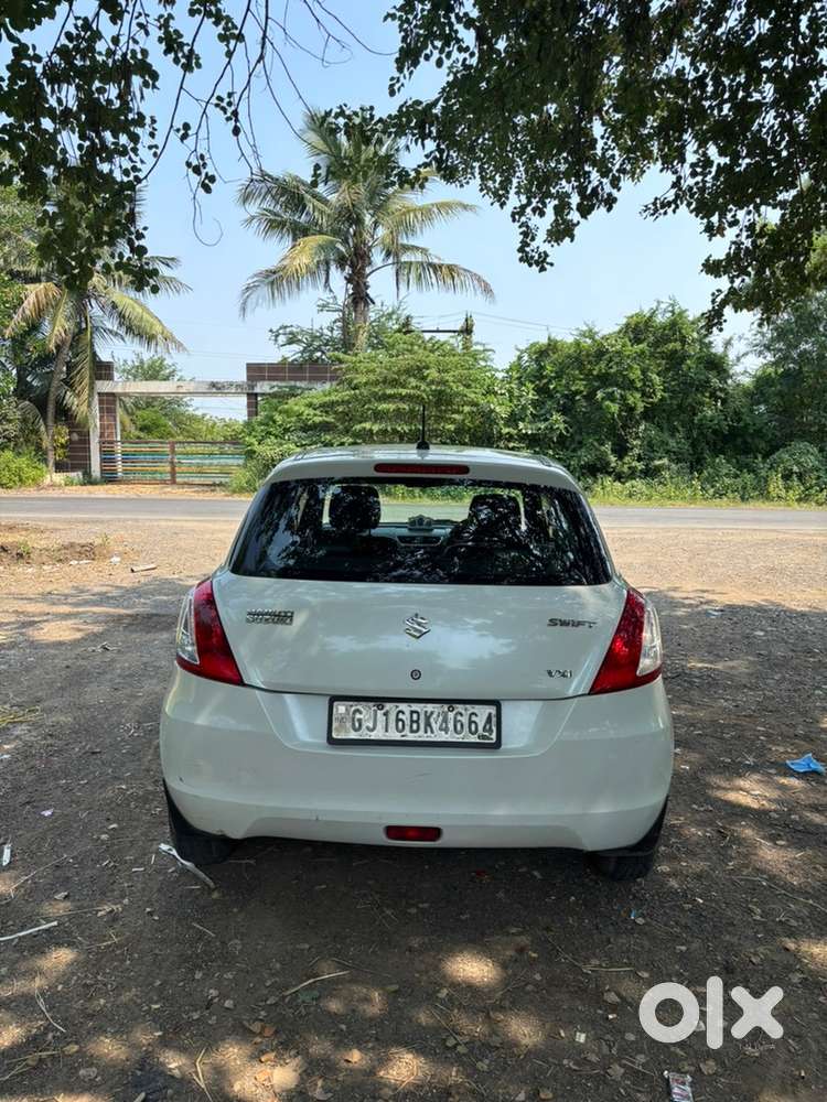Maruti Suzuki Swift Vxi 2016