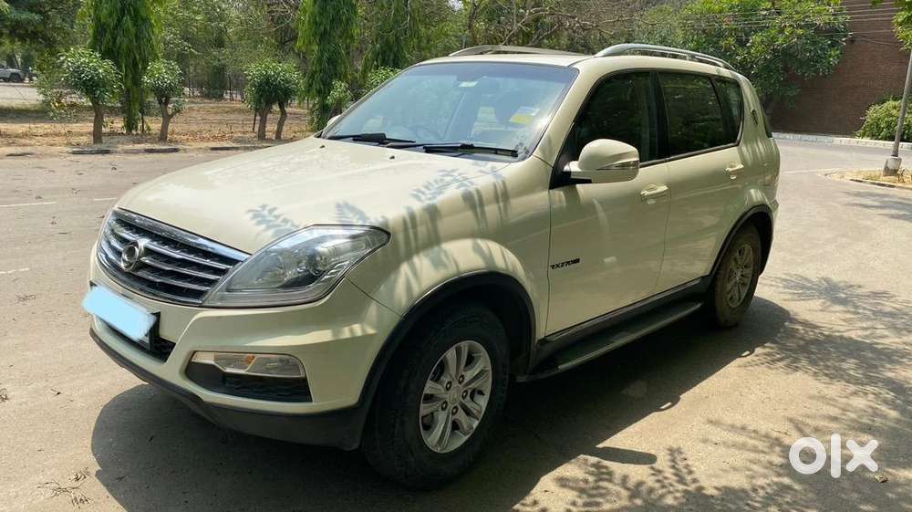 Mahindra Rexton 2013 Diesel Well Maintained