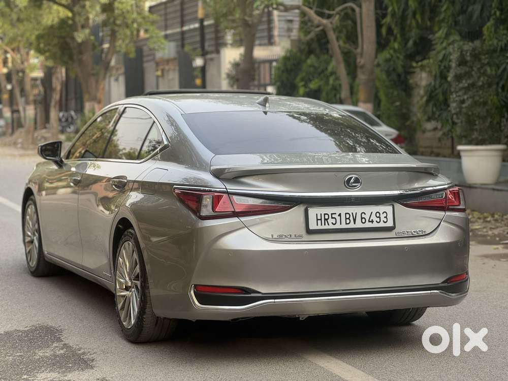 Lexus Es 300h Luxury, 2019, Petrol