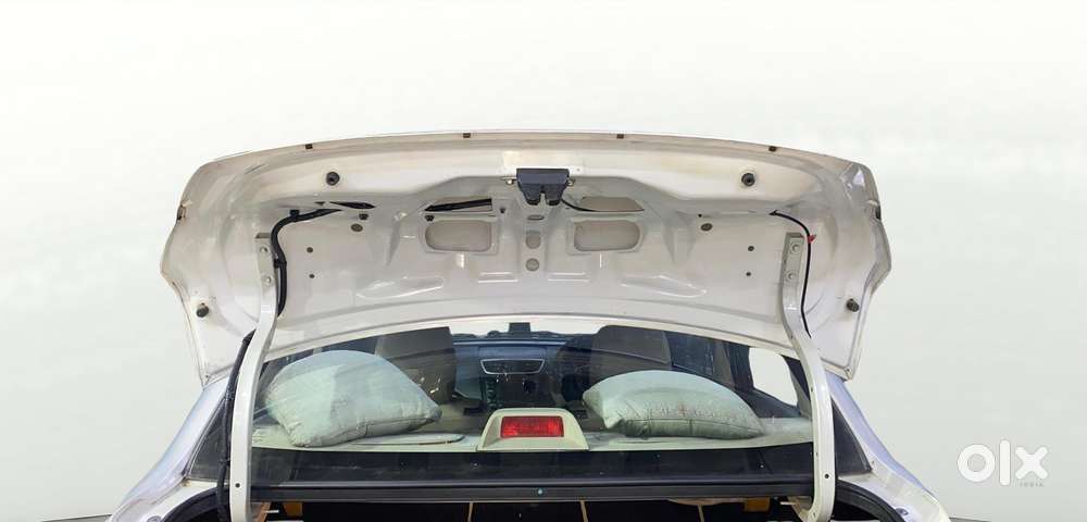 Maruti Suzuki Swift Dzire 2015-2017 Vdi, 2015, Diesel