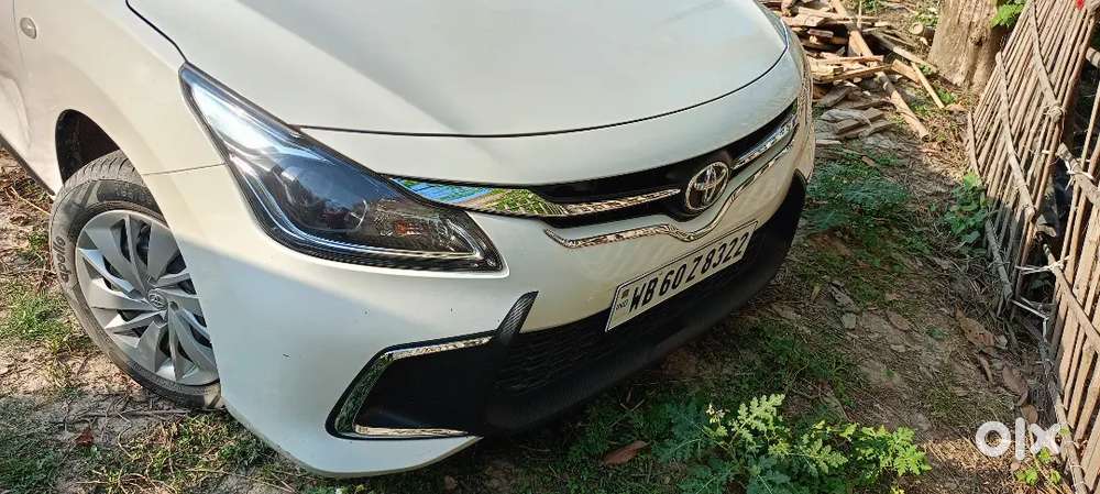 Raiganj Number Wb60z8322 Toyota Glanza 2023 Petrol Good Condition