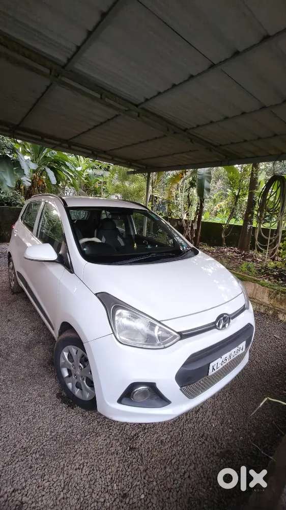 Hyundai Grand I10 Sportz 2016
