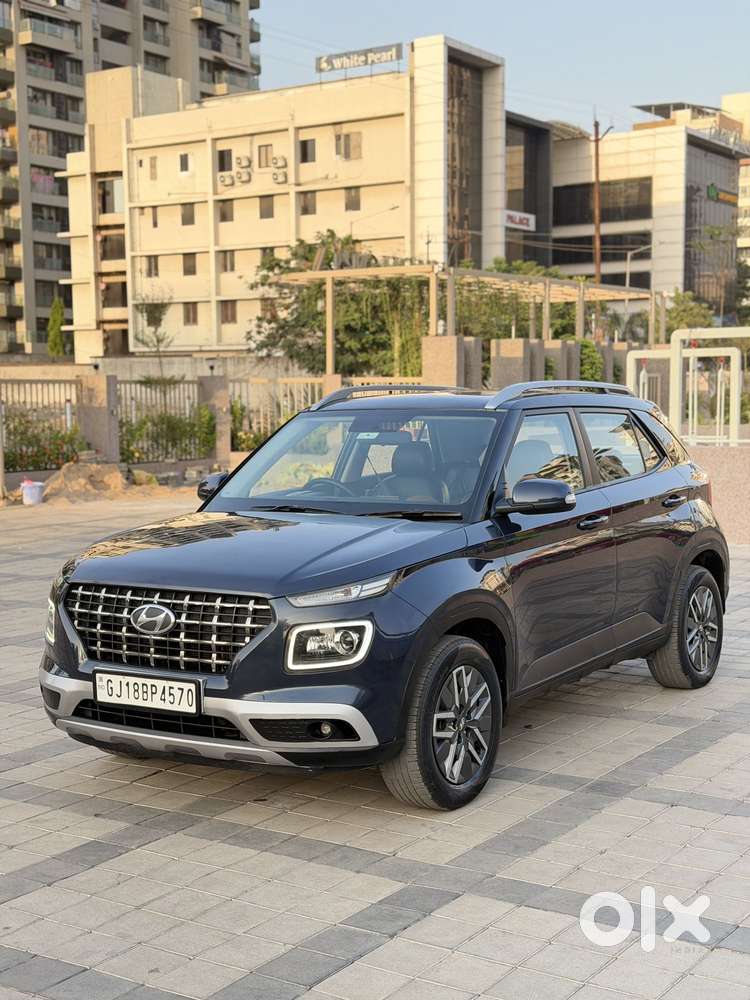 Hyundai Venue Sx Dual Tone Diesel, 2021, Diesel