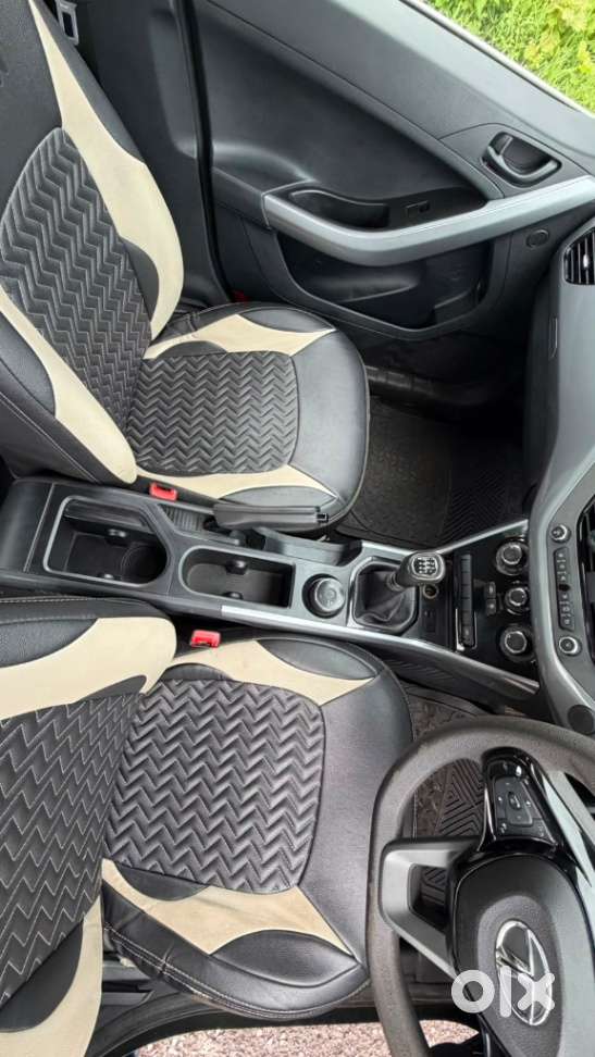 Tata Nexon 1.2 Revotron Xm (s), 2022, Petrol