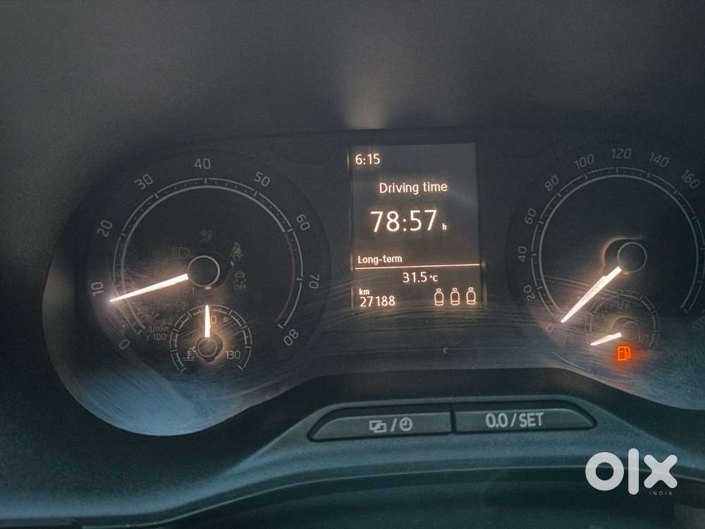 Skoda Slavia Ambition 1.5l Tsi Mt, 2024, Petrol
