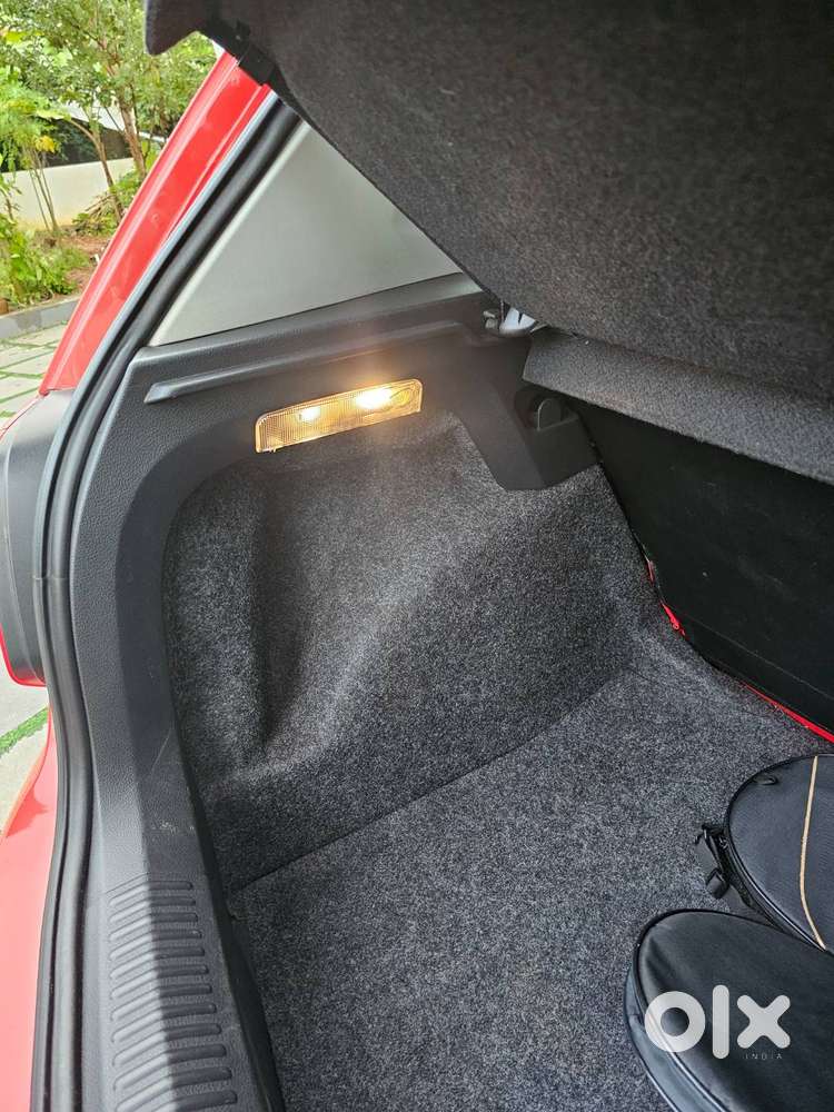 Volkswagen Polo Gt Tsi 1.2 Automatic – Red   Premium Upgrades
