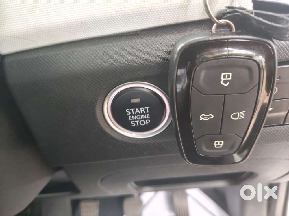 Tata Punch Accomplished, 2022, Petrol