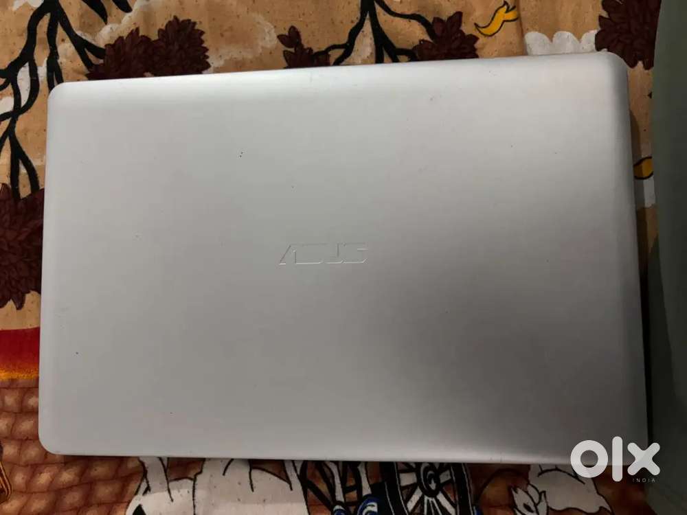 ASUS Laptop Celeron N4020 | 4GB RAM | 256GB Storage