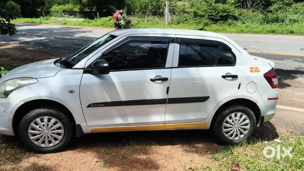Maruti Suzuki Dzire Tour 2017