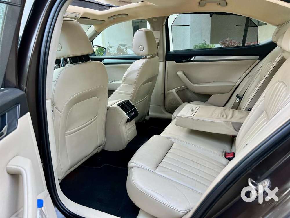 Skoda Superb Petrol Automatic 2016-2019 Pristine Condition
