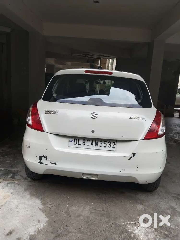 Maruti Suzuki Swift Lxi 2012