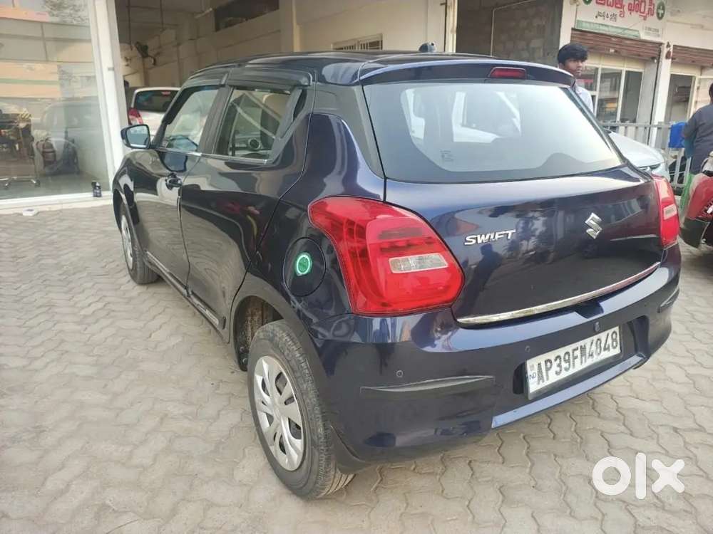 Maruti Suzuki Swift 2020 Petrol 76400 Km Driven