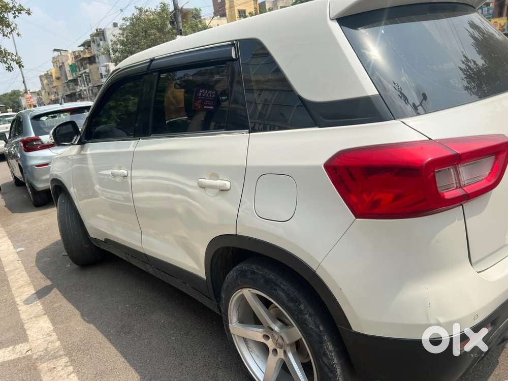 Maruti Suzuki Vitara Brezza 1.5 Lxi, 2022, Cng & Hybrids