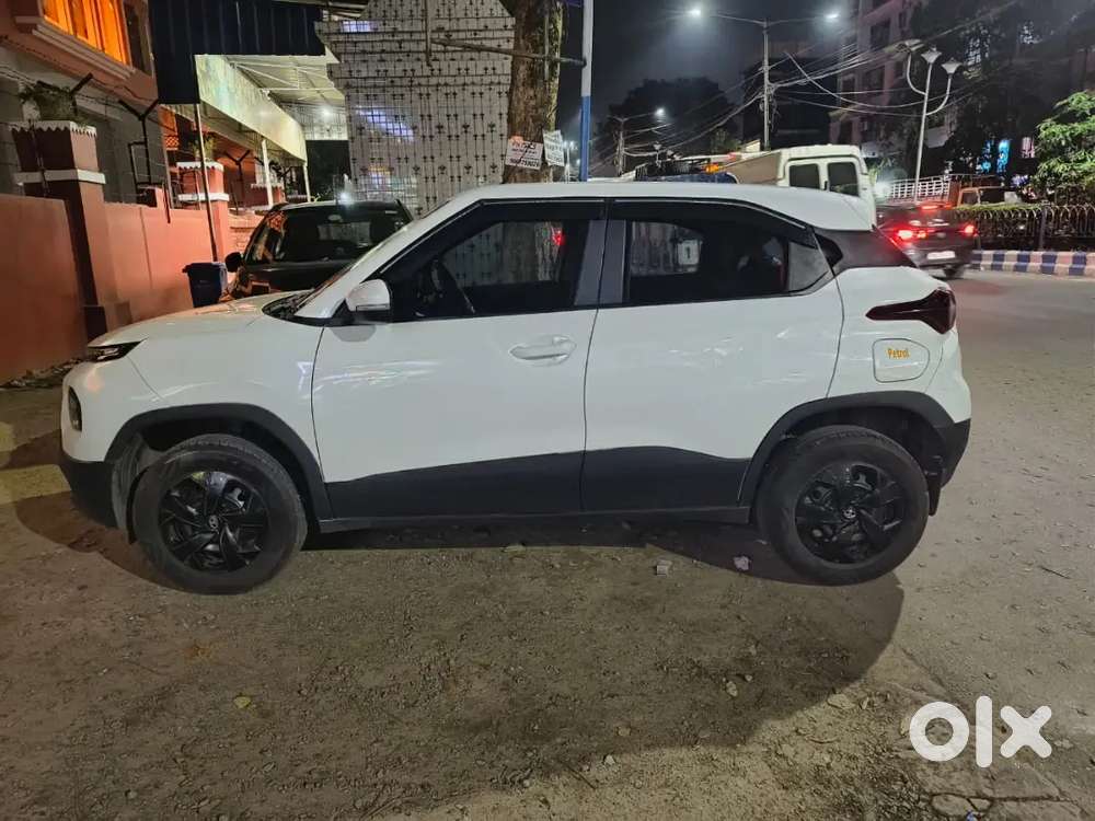 Tata Punch 2023 Petrol 13000 Km Driven