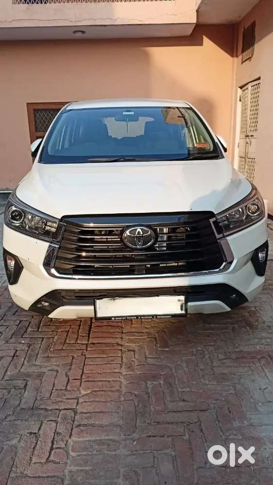 Toyota Innova Crysta 2022 Diesel 38500 Km Driven