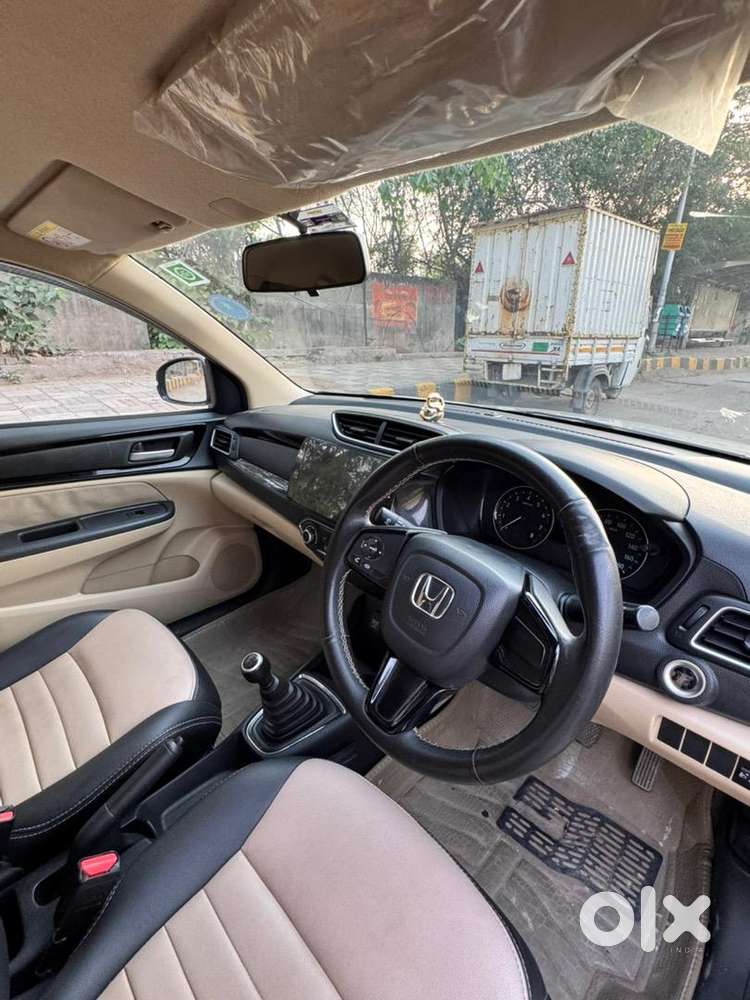 Honda Amaze 2018  1.2 V I-vtec  Manual  Silver