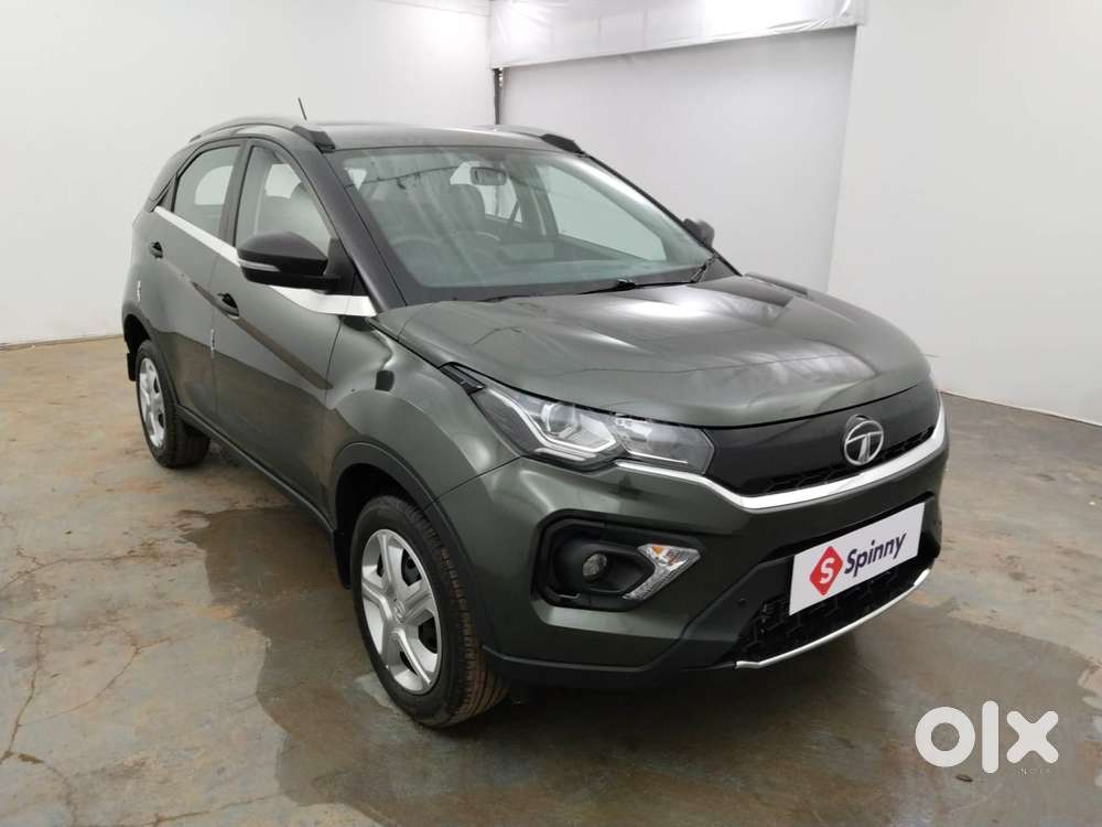 Tata Nexon 1.2 Revotron Xma, 2023, Petrol