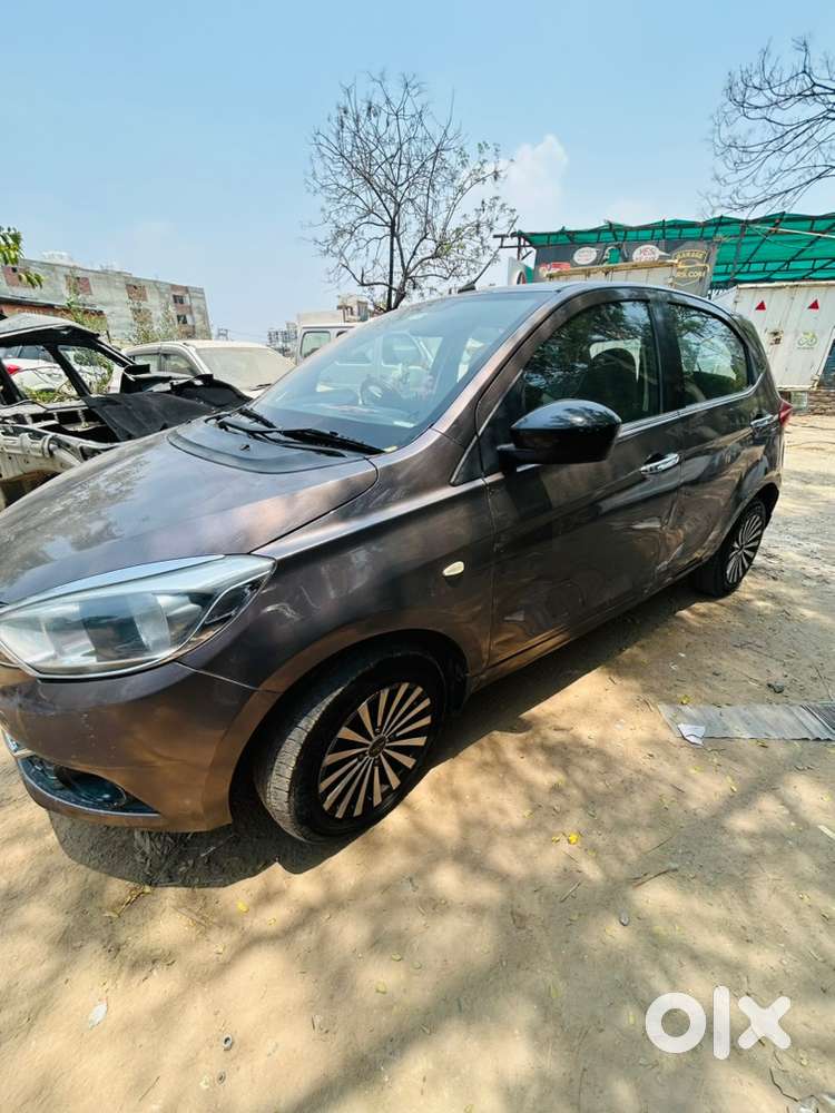Tata Tiago Petrol 2016