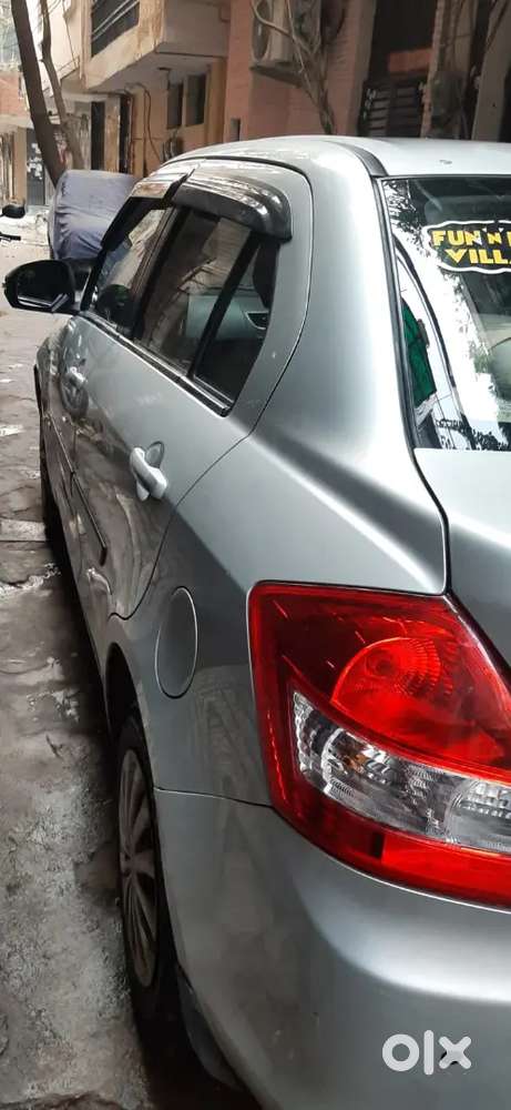 Maruti Suzuki Dzire 2015 Petrol 28000 Km Driven