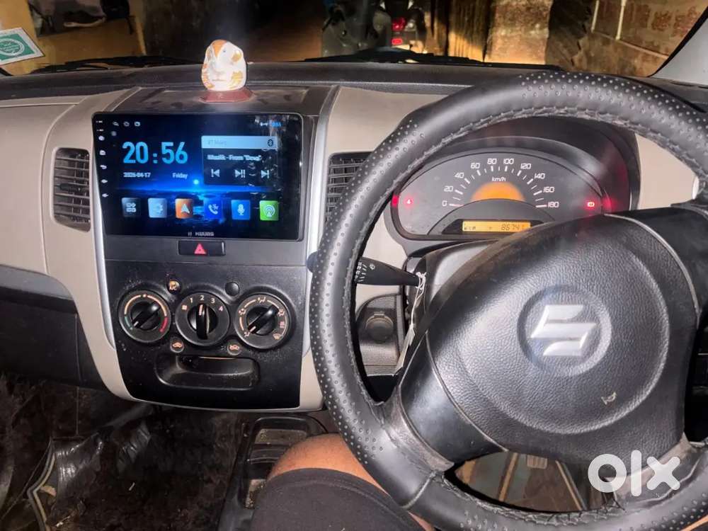 Good Maintain All Tyre New Led Screen Good Sound System Fully Service