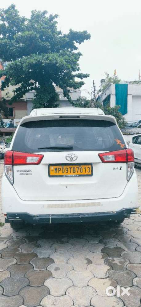 Toyota Innova Crysta 2.4 Gx Mt, 2020, Diesel