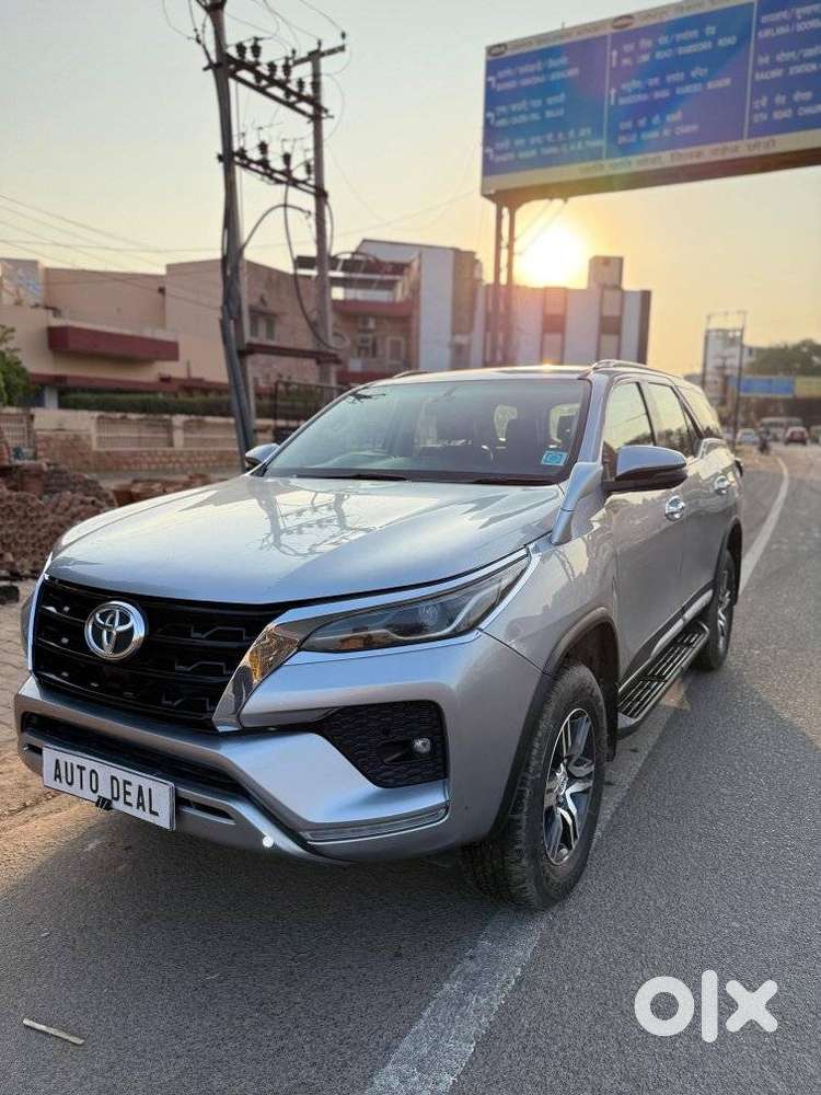 Toyota Fortuner 4x2 Mt 2.8 Diesel, 2021, Diesel