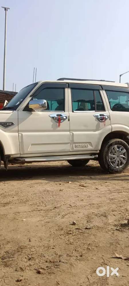 Mahindra Scorpio 4+ 2017 Diesel