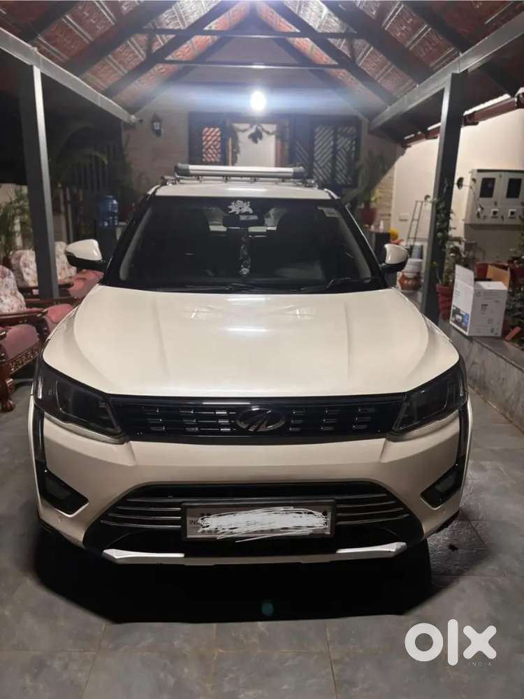 Mahindra Xuv 300 W8(o) For Sale - Well Maintained Single Use