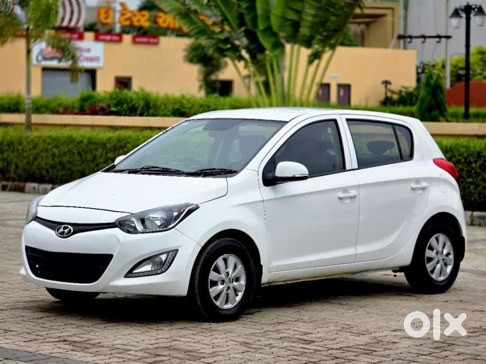 Hyundai I20 Sportz 1.4 Crdi, 2014, Diesel