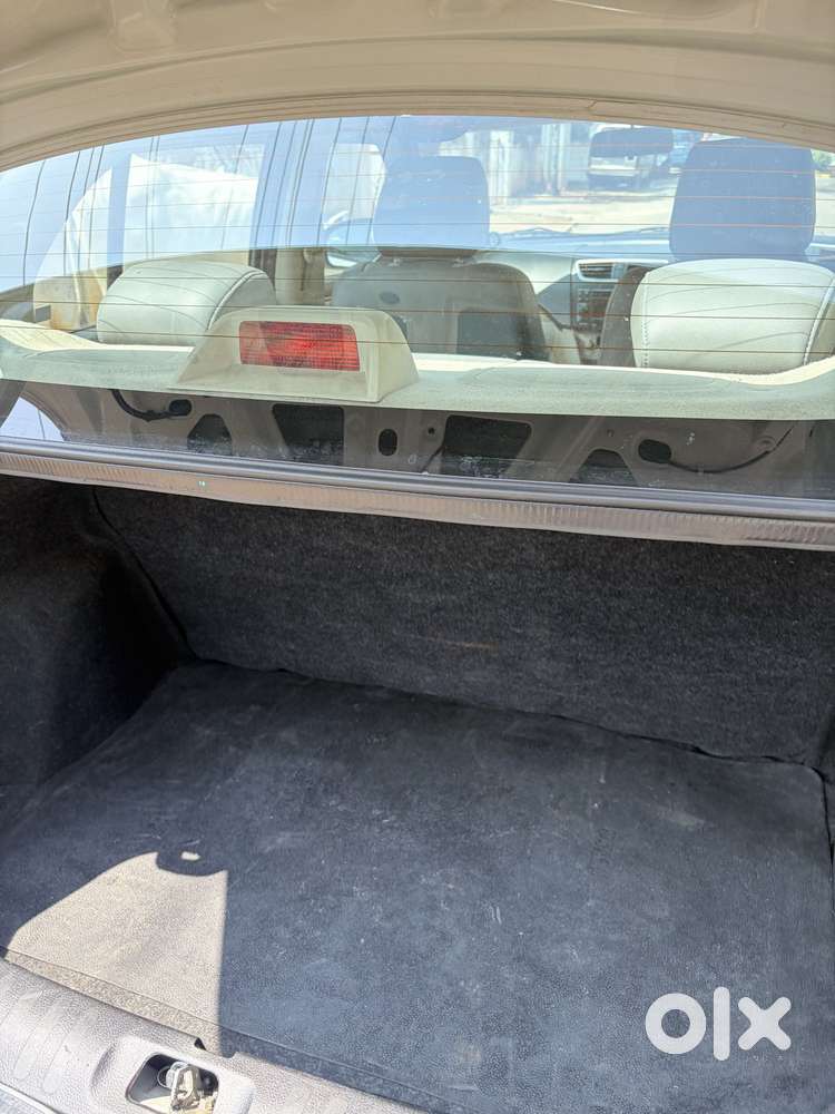 Maruti Suzuki Swift Dzire Zdi + Mt, 2013, Diesel