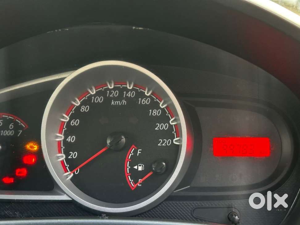 Ford Figo, 2010, Petrol