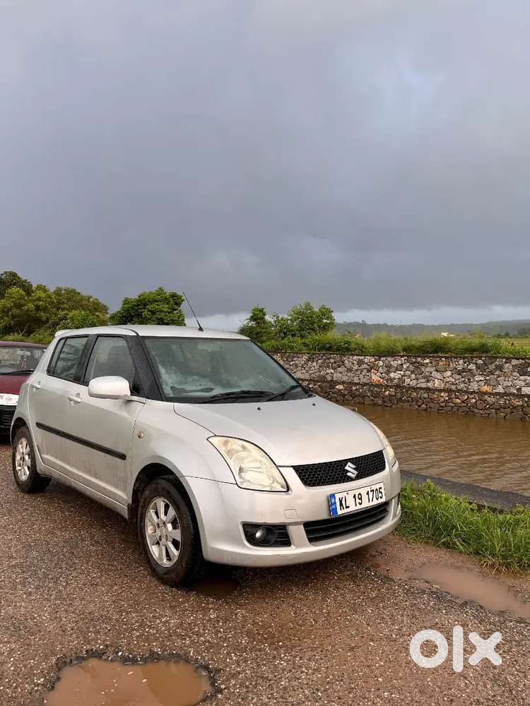 Maruti Suzuki Swift 2006 Petrol